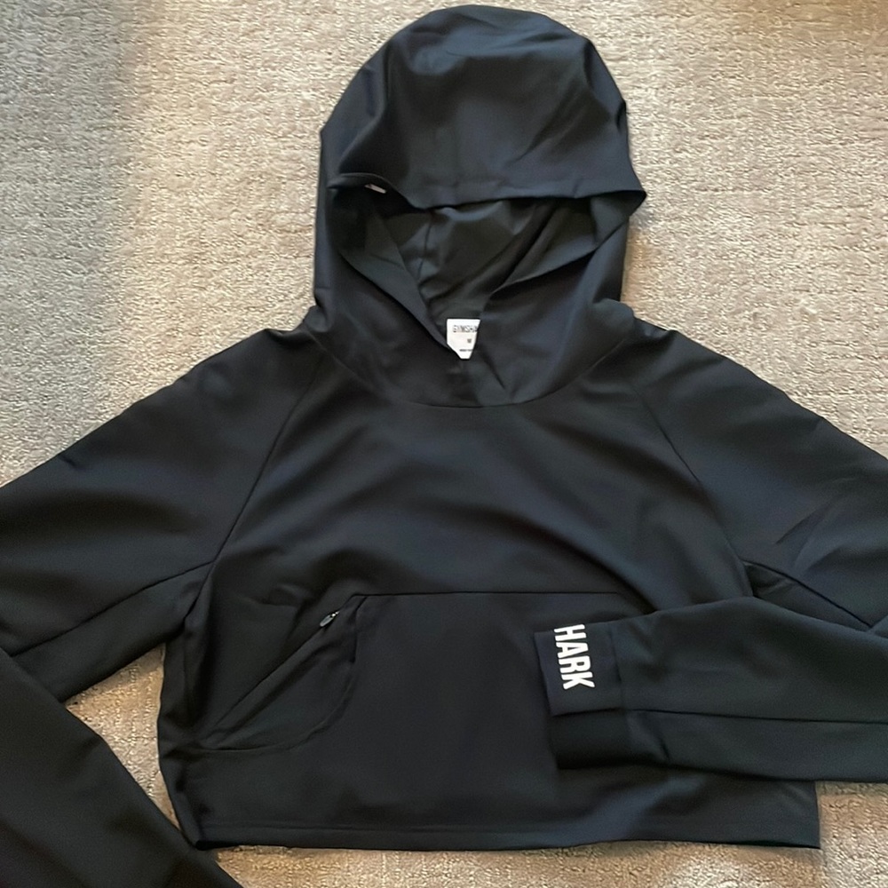 Gymshark cropped windbreaker
